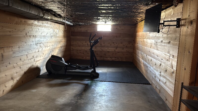 Building Photo - 532 Bays View Rd