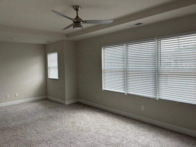 Building Photo - Three car garage Two story home close to e...