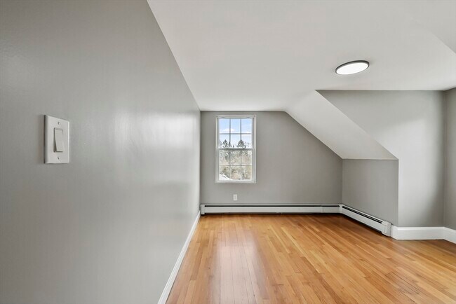 Primary Photo - 515 Winthrop St