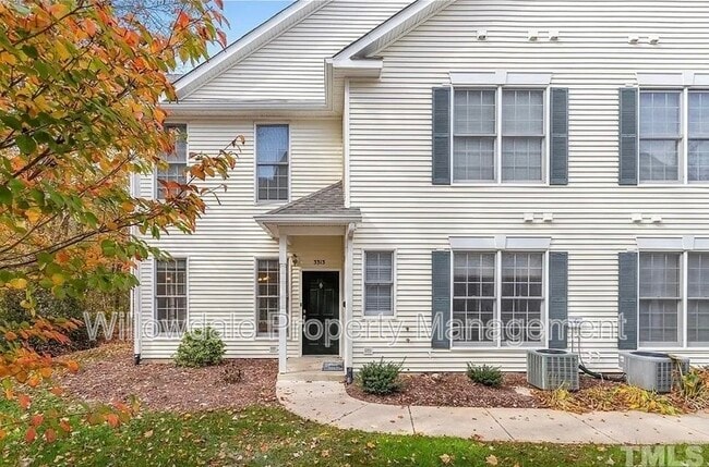Primary Photo - 3313 Kudrow Ln