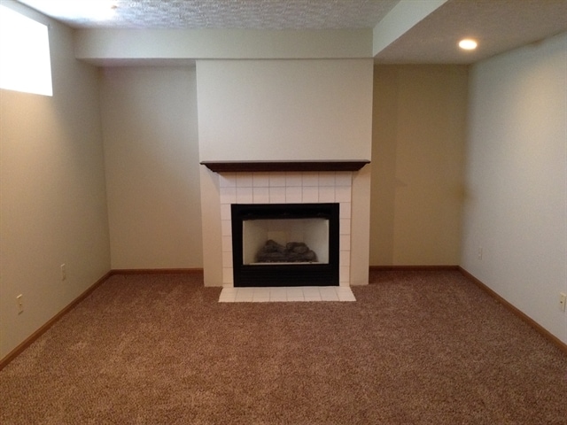 Building Photo - 3008 Old Warson Dr