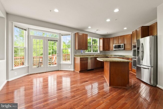 Building Photo - 12310 Houndwood Way