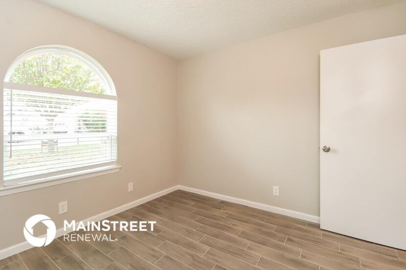 Building Photo - 5621 Macdougall Dr