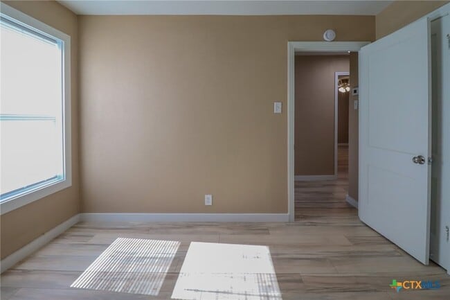 Building Photo - 1108 Culp Ave