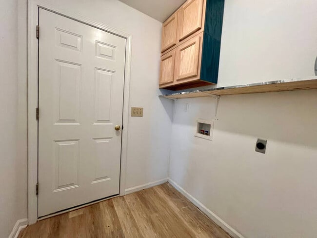 Building Photo - 104 Weatherby Ct