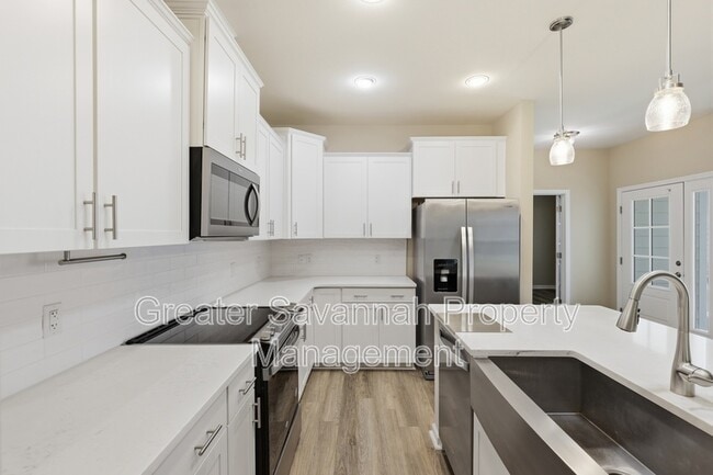 Building Photo - 130 Danbury Ct