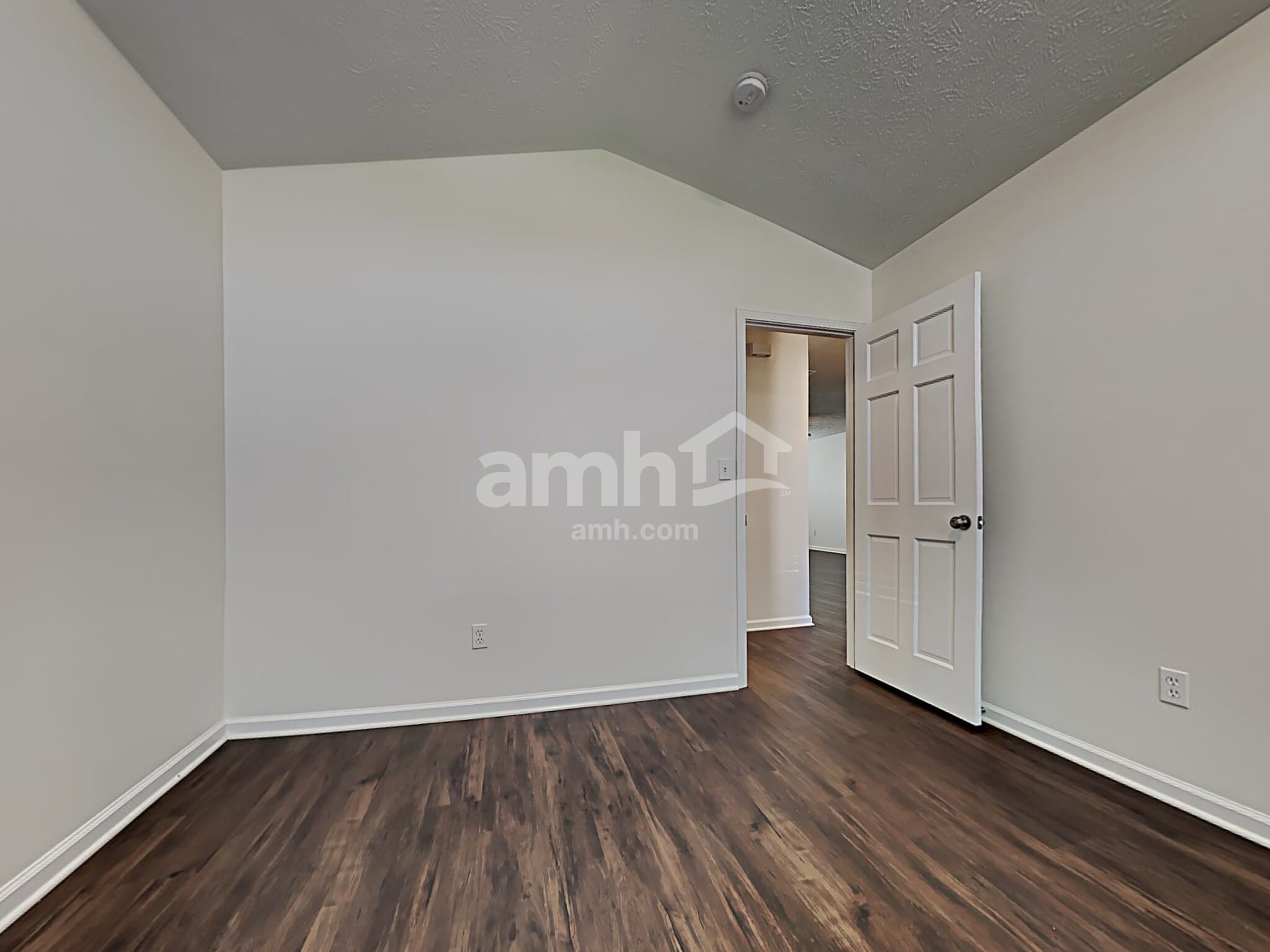 Building Photo - 6917 Merryhill Dr