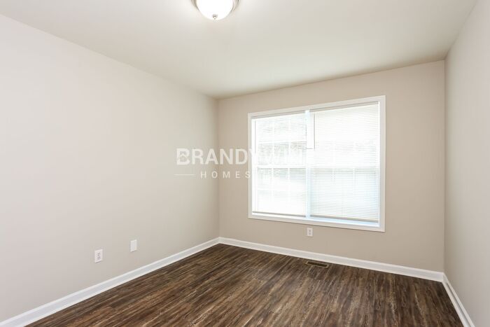 Building Photo - 313 Daniel Mill Crossing