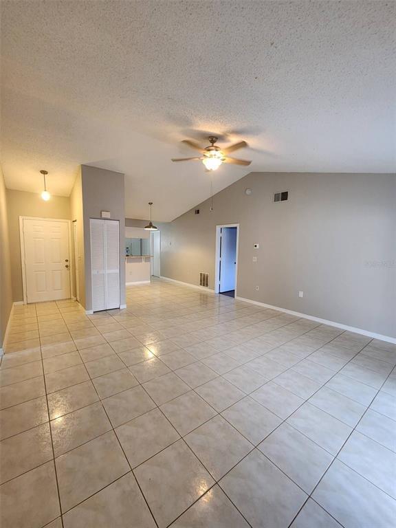 Building Photo - 607 Koala Ct