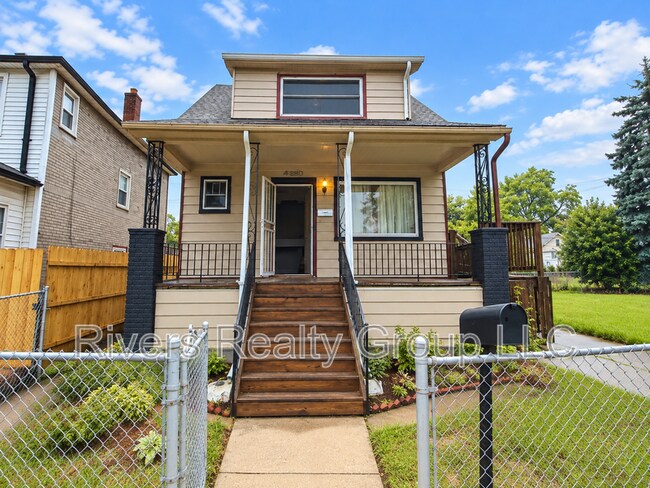 Primary Photo - 4280 7th St