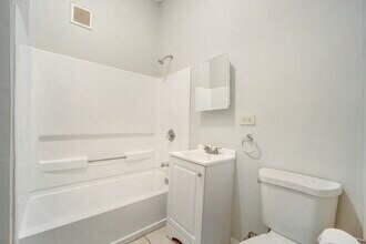 Building Photo - Located in the vibrant Humboldt Park neighborhood