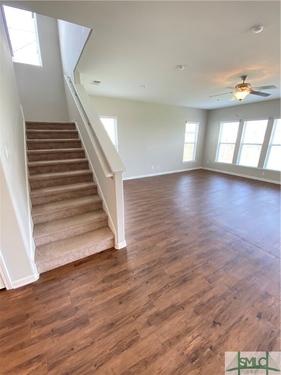 Primary Photo - 192 Brickhill Cir