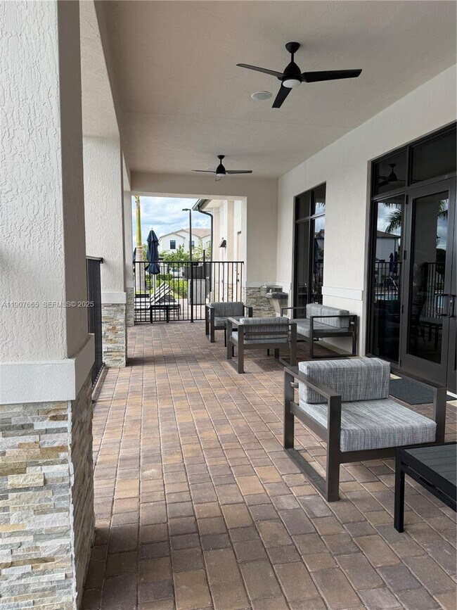 Building Photo - 12848 SW 232nd Ter