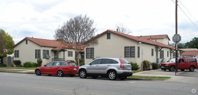 Primary Photo - 2147 3rd St