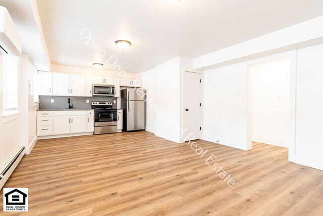 Building Photo - 1823 Griswold Dr