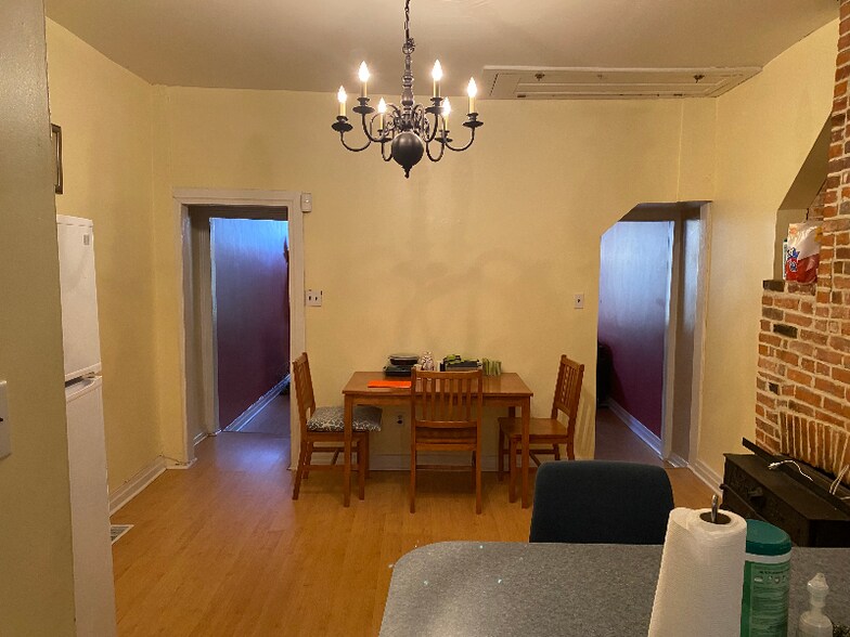 Building Photo - 331 S Fremont Ave