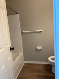 Building Photo - 2029 Hickoryleaf Ln