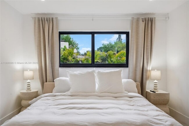 Building Photo - 9600 SW 147th St