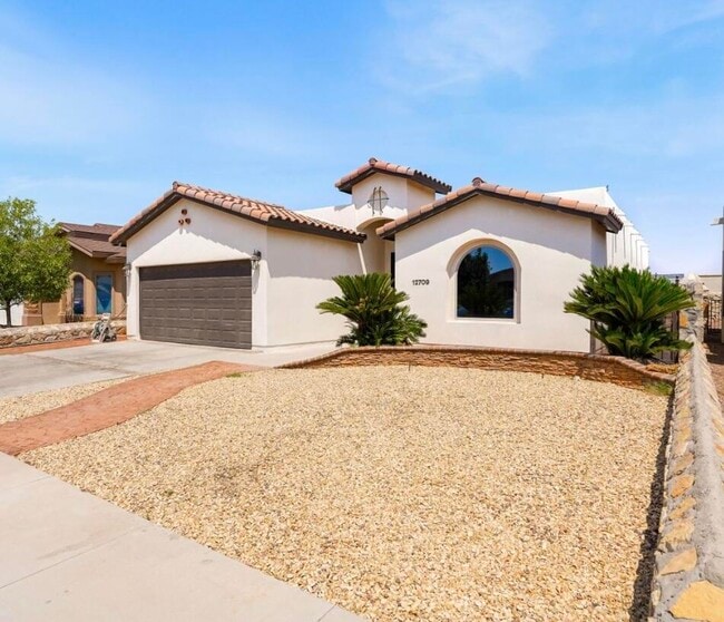 Primary Photo - 12709 Cozy Cove Ave