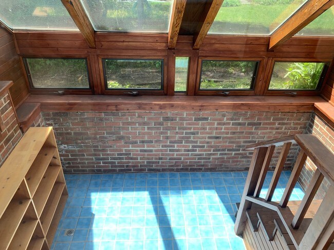 Building Photo - Amazing 2BD/2BA Chautauqua Home!