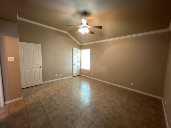 Building Photo - 1305 Powder River Dr