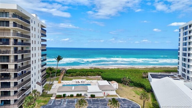 Building Photo - 10044 S Ocean Dr