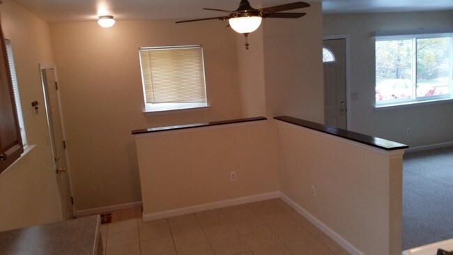 Building Photo - 32131 Knapp Ave