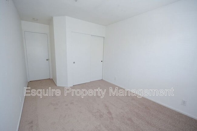 Building Photo - 1159 Oyster Pl