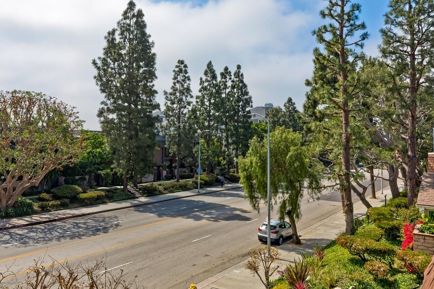 Building Photo - 13011 Mindanao Way