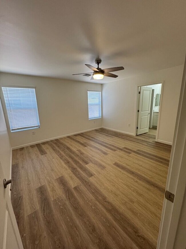 Building Photo - East- NEW BUILD 3 Bedroom rental homes!