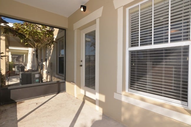 Building Photo - 5460 Caramella Dr