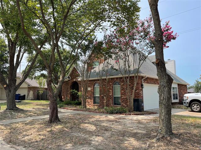 Building Photo - 6030 Bentwood Dr