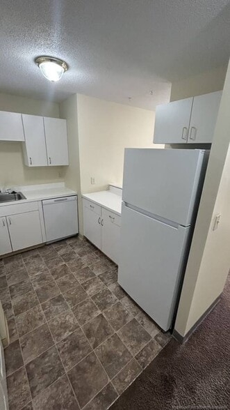 Building Photo - 9 Saint Joseph St