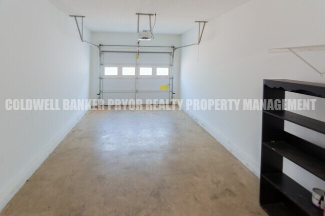Building Photo - 1240 N Concord Rd