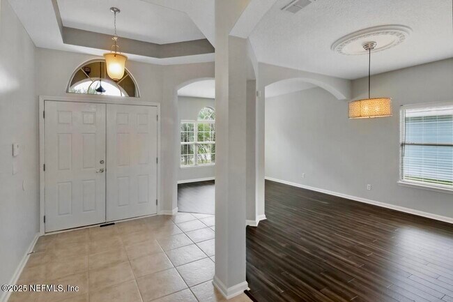 Building Photo - 202 Casa Sevilla Ave