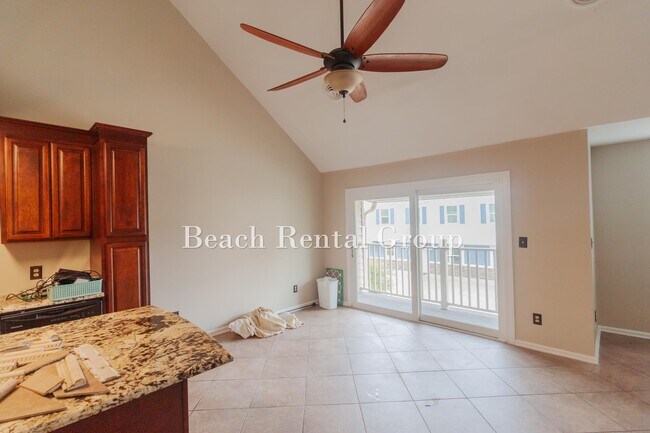 Building Photo - 2010 Sand Dunes Dr