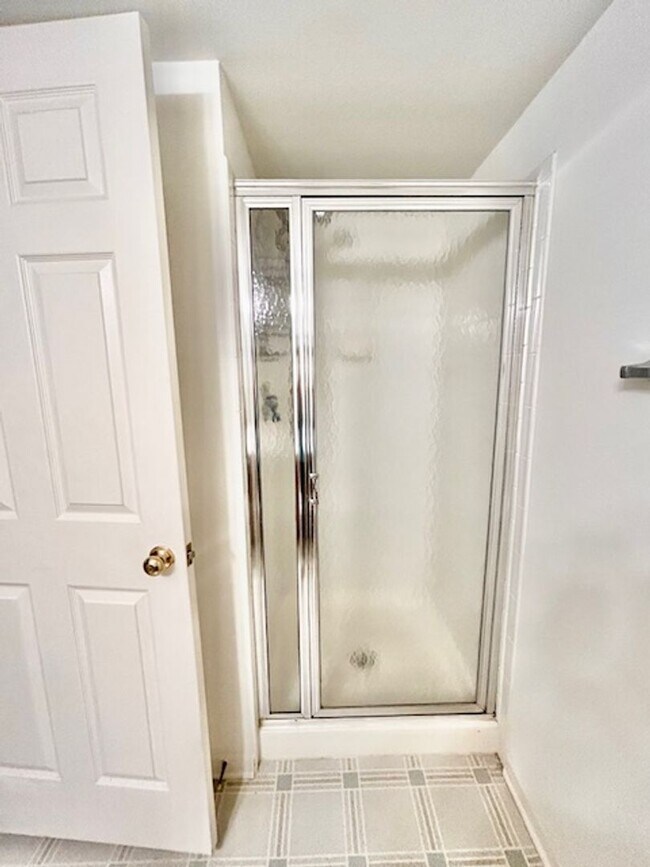 Building Photo - 7503 Westmore Dr