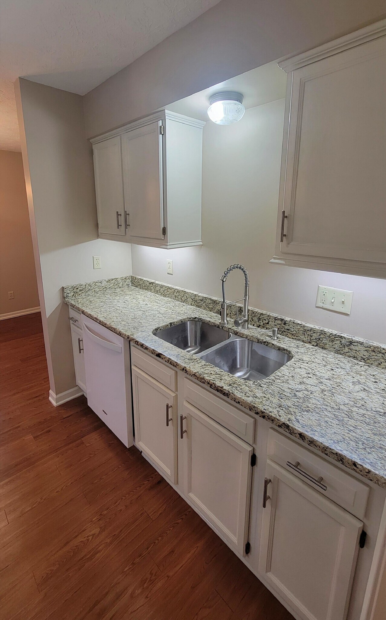 Building Photo - 400 Waterside Avenue NW