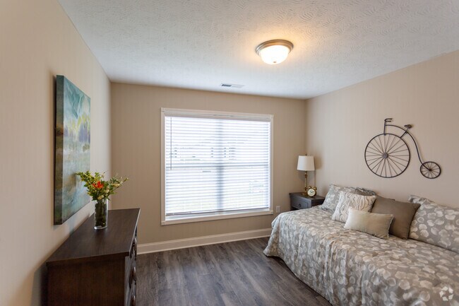 2BR, 2BA - 1100 SF - Walnut Valley Homes