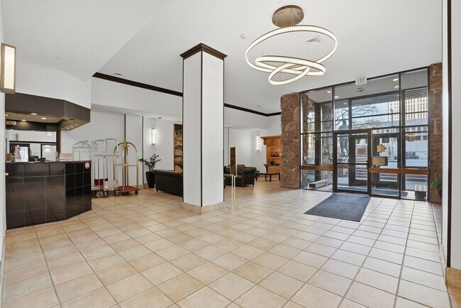 Building Photo - 35th Floor Downtown Denver Condo | 1 Bed | Private Balcony | Mountain Views