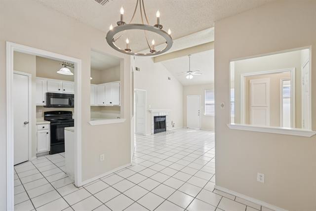 Building Photo - 1221 Wheatfield Dr