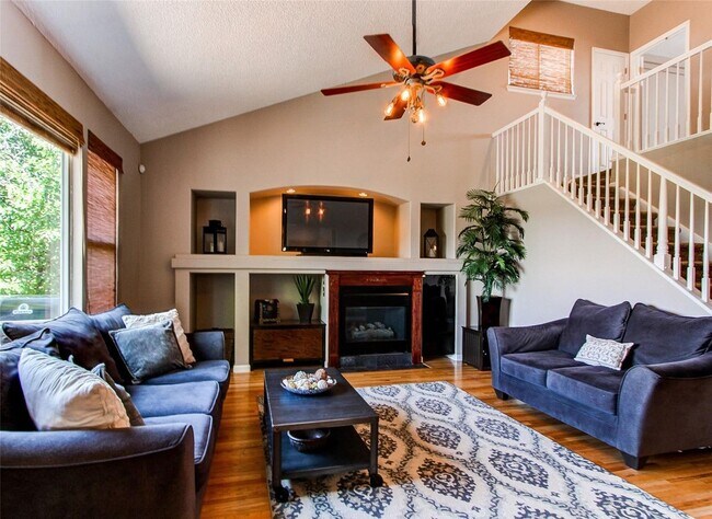 Building Photo - 11491 Dark Star Way