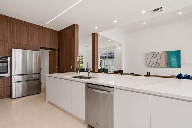 Building Photo - 5927 Caymus Loop