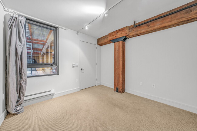 Building Photo - 310 Townsend St