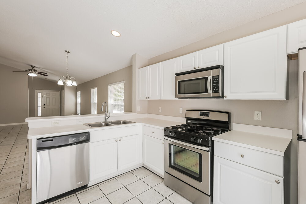Building Photo - 3406 Palm Beach Dr