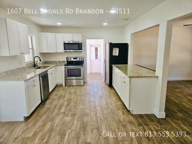 Building Photo - 1607 Bell Shoals Rd