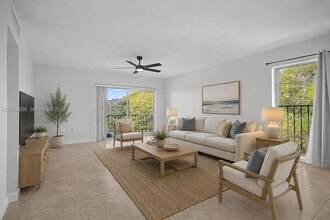 Building Photo - 6900 N Kendall Dr