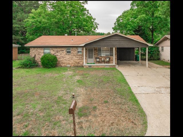 Primary Photo - 4716 Buckingham Pl