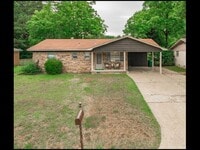 Building Photo - 4716 Buckingham Pl
