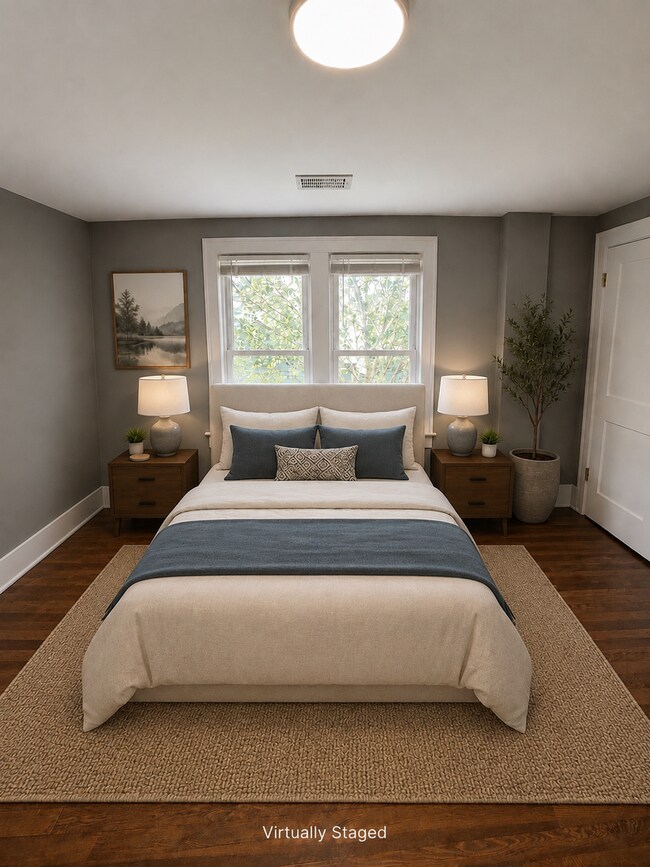 Building Photo - Spacious 4-Bedroom Home with 2 Kitchens | West Ann Arbor